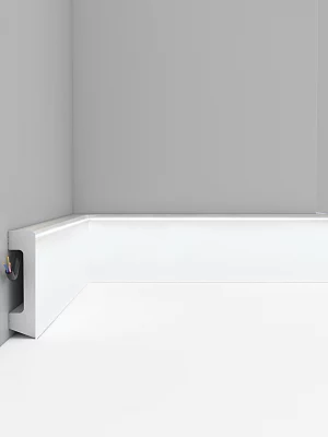 Плинтус полимер Decomaster 58 мм D234-114 белый глянец